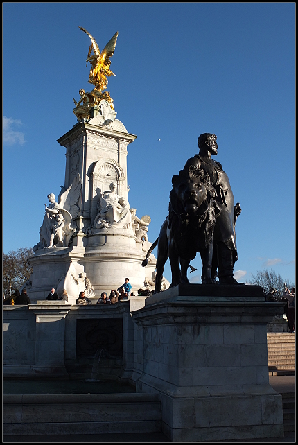  Victoria Memorial